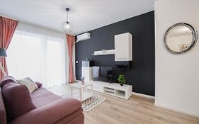 Duet Noir